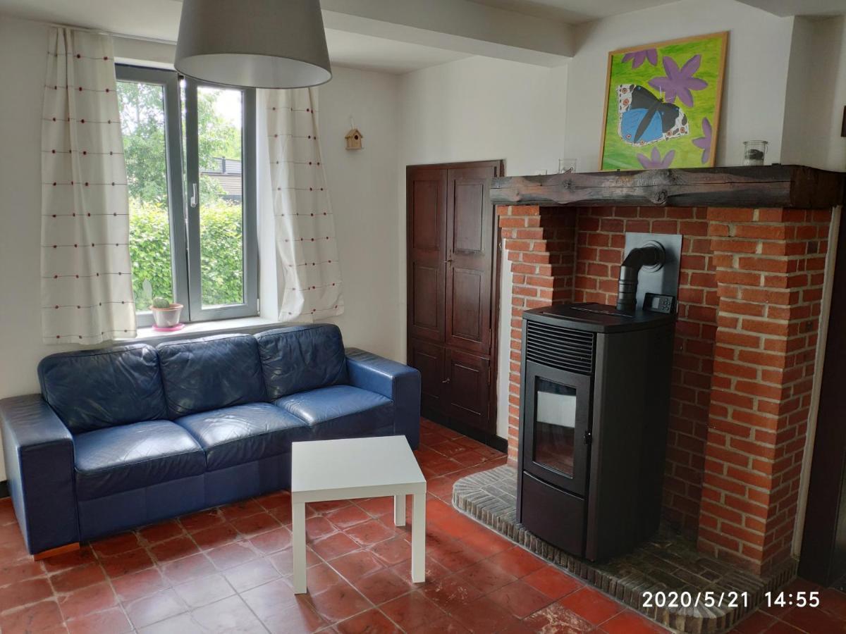 Gite Aische-En-Refail Exterior foto