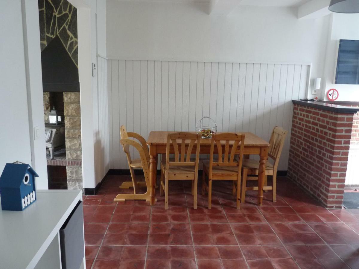 Gite Aische-En-Refail Exterior foto
